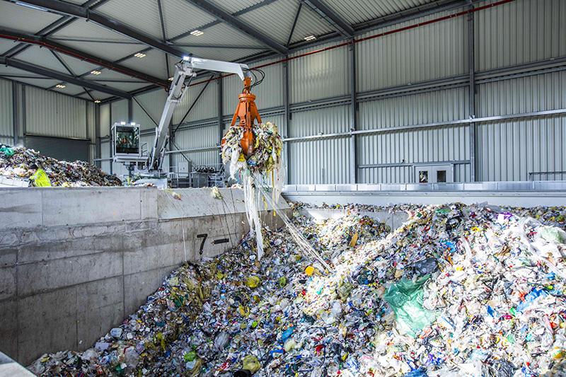 Collecte et traitement des déchets. Suez remporte 3 contrats majeurs en France